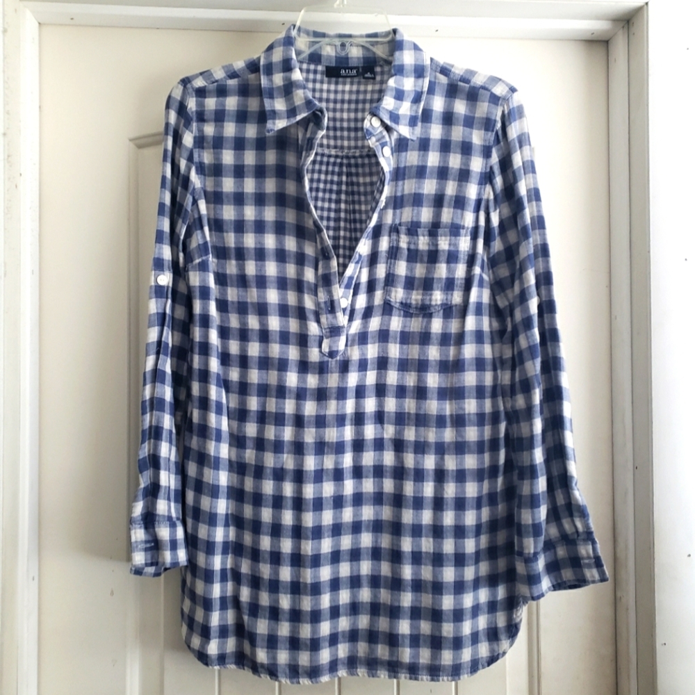 A.n.a Blue White Checked Popover Blouse Size Medium